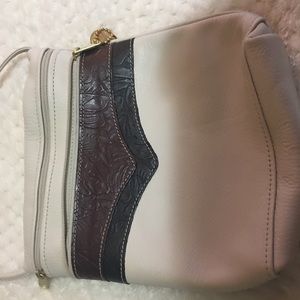 Tanners creek leather purse !!! Never used